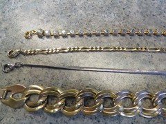 Vintage Lot of 4 Bracelets Gold/Silver/Diamond Tone 7″, 8″
