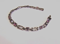 Vtg. 1990’s, Purple Genuine Crystals, Gun Metal Grey Panel Link 71/4″ L Bracelet