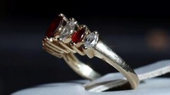 14k yellow gold size 4 ring 0.90ct garnet natural diamond pyramid 3.0gr N3074E