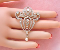 ANTIQUE EDWARDIAN NOUVEAU 2.46 ctw DIAMOND 18K PLATINUM BROOCH or PENDANT 1915