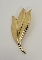 Rare Vintage Napier Triple Leaf Enamel Gold Toned Brooch