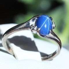 10k w/gold sz 5 ring 1.00ct lab created blue star sapphire diamond 1.72gr N3505