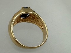 VINTAGE ESTATE 24K GOLD PLATED BLACK CRYSTAL MEN WOMEN UNISEX RING SIZE 7