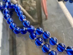 Beautiful vtg art deco Cobalt blue art glass necklace 52″ Hand Knotted