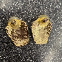 Vintage Creme Enamel Post Earrings Goldtone Pierced Ears With Backs