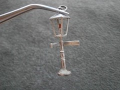 Large Bourbon Conti Lamp Post Vintage Sterling Silver Enamel Bracelet Charm 2.0g