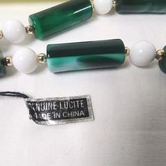 Vintage Green Marbled White and Gold Genuine Lucite Beaded Necklace New Retro