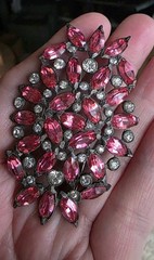 Deco Pink Glass Pot Metal Glamour Brooch