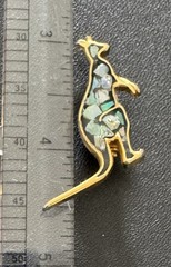 Vintage Lega Australian Opal Chip Inlay Kangaroo brooch pin