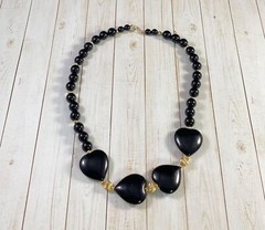 14k Yellow Gold Black Onyx Hearts Necklace Beaded 15.5 inches Vintage