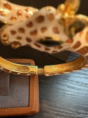 KJL kenneth jay lane bracelet hinged giraffes gold tone enamel vintage 6.5 wow!
