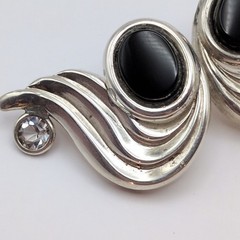 VTG Sterling Silver 925 CZ Oval Onyx Wavy Scalloped Pierced Earrings 1.1in 4.85g