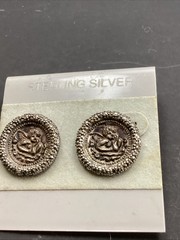 Vintage Costume Fashion Jewlery Sterling Silver Coin Pierced Earrings.