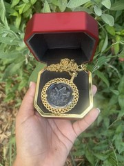 Virgo CROWN TRIFARI Reverse Carved Glass Cameo Pendant Necklace MCM