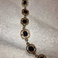 Vintage 80s 32in Heavy Gold Tone Square Link Necklace Black Enamel Toggle Clasp