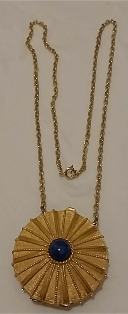 Vtg Estée Lauder Perfume Compact Pendant Necklace