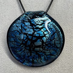 Beautiful Vintage Hand Blown Blue & Black Crackled Pendant On Cord Necklace