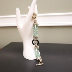 Heidi Daus bracelet Art Deco imitation jade and onyx green glass beads signed