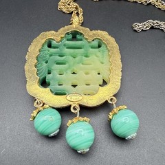 Kenneth Lane KJL Faux Peking Jade Bead Dangle Pendant Asian Statement Necklace