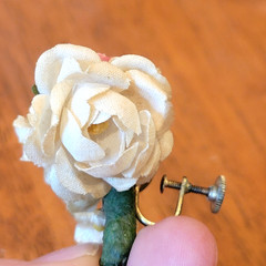 Vtg Silk Flower Bouquet Screw Back Earrings 1950s Romantic Bridal