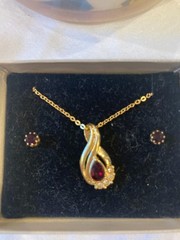 Vintage Avon Simulated Garnet Necklace and Earring Set Teardrop-Shaped Pendant