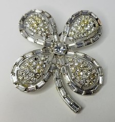 Vintage Costume Jewelry Lot 1960s Necklaces Earrings Broaches