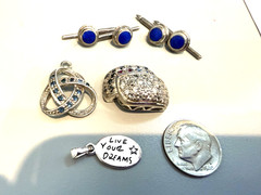 LOT 21 pcs. COSTUME GOLD / SILVER TONE WEARABLE NICE JEWELRY RINGS CUFFS PEND +
