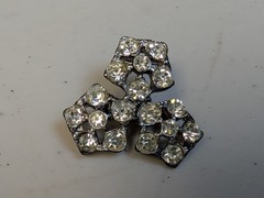 Austria Vintage Silver Tone Crown Prong Set Crystal Rhinestone Star Brooch 1.5″