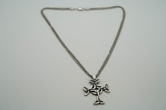 Vintage Sterling Silver Celtic Cross Pendant 4.5cm Necklace 15.5″