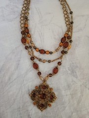 NOS 1990s Faux Ambrr Topaz Vintage Necklace Layered Macy’s NWT Rbt Rose Maximal