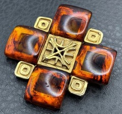 Vintage HUGE 80s Gold Tone Faux Amber Maltese Cross Brooch Pin Statement Piece