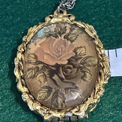 Vintage 1970s Max Factor Victorian Rose Solid Perfume Locket Pendant Chain RARE 