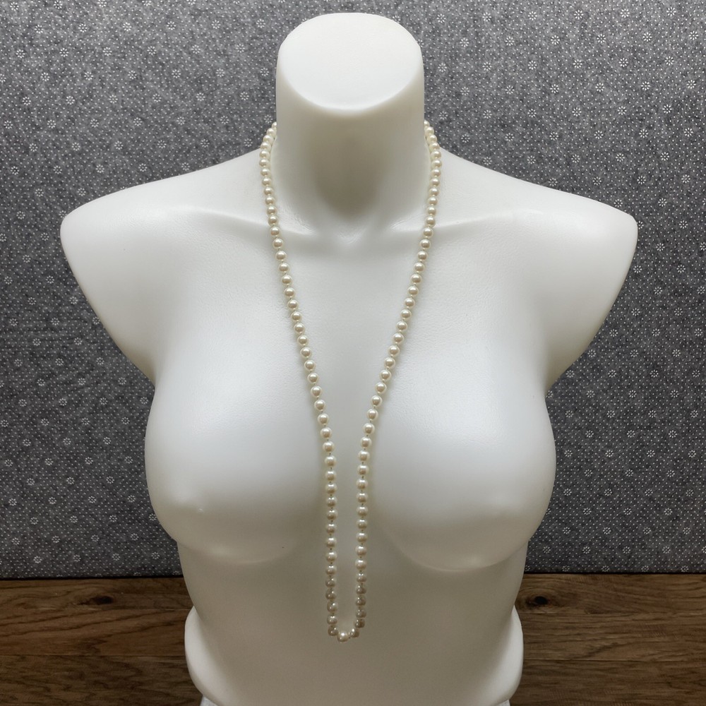 Vintage Carol Lee Single Strand Knotted Faux Pearl Necklace Jewelry KG JD