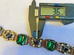 Vtg Art Deco Bracelet 7″ Fashion Jewelry Green Emerald Color Glass Stones