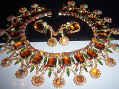 JULIANA D&E WATERMELON RHINESTONE NECKLACE BRACELET BROOCH EARRING SET PARURE