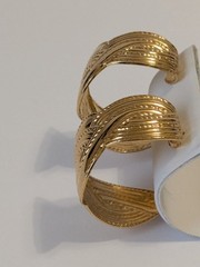 Avon Gold Tone Demi Hoop Textured Rope Style Stud Drop Earrings 1.25″. Vintage.