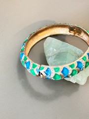 Vintage MARVELLA Blue & Green Enamel Bracelet, Brooch & Earring Set!