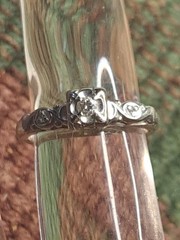 14k White Gold Designer Solitaire Diamond Ring 3 Diamond 2.3Gram Sz 5