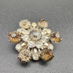 Vintage 1950s Starburst Rhinestone Brooch Smoky Gray White Old Money Aesthetic