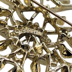 Vintage Brooch Peta Lure 60s 3D Open Work MCM Sarah Cov Book Piece Collectors