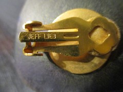 Vintage Designer Artisan Signed Jeff Lieb Crystal Carved Resin 2″ Clip Earrings!