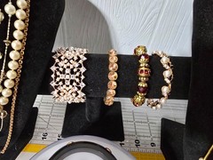 Nice Unique Mixed metal materials colors jewelry lot (18 items) some signed
