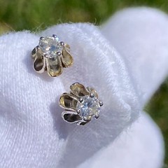 Vintage 14K White Gold Diamond Stud Earrings Belcher Set Appraised @ $1228 Video