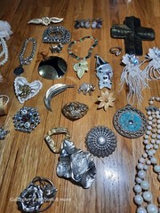A3 35 PCS Vintage Modern mixed Costume Jewelry Bracelets Pendants brooch Etc