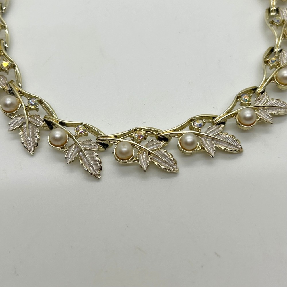 Vintage Judy Lee Gold Tone Necklace Leaf Design Faux Pearls Rhinestones Elegant
