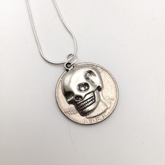 Silver Tone Costume Skull Charm Pendant Snake Chain Necklace 18” #22