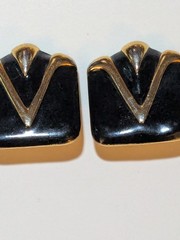 lot 80’s chunky gold tone runway earrings /3 signed Les Bernard,Claiborne, Monet