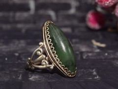 1970s ring ! Soviet VTG old russian Sterling SILVER 875 gemstone nephritis jade