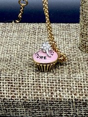 Vintage Juicy Couture Cupcake Enamel Crystal 19” Necklace New