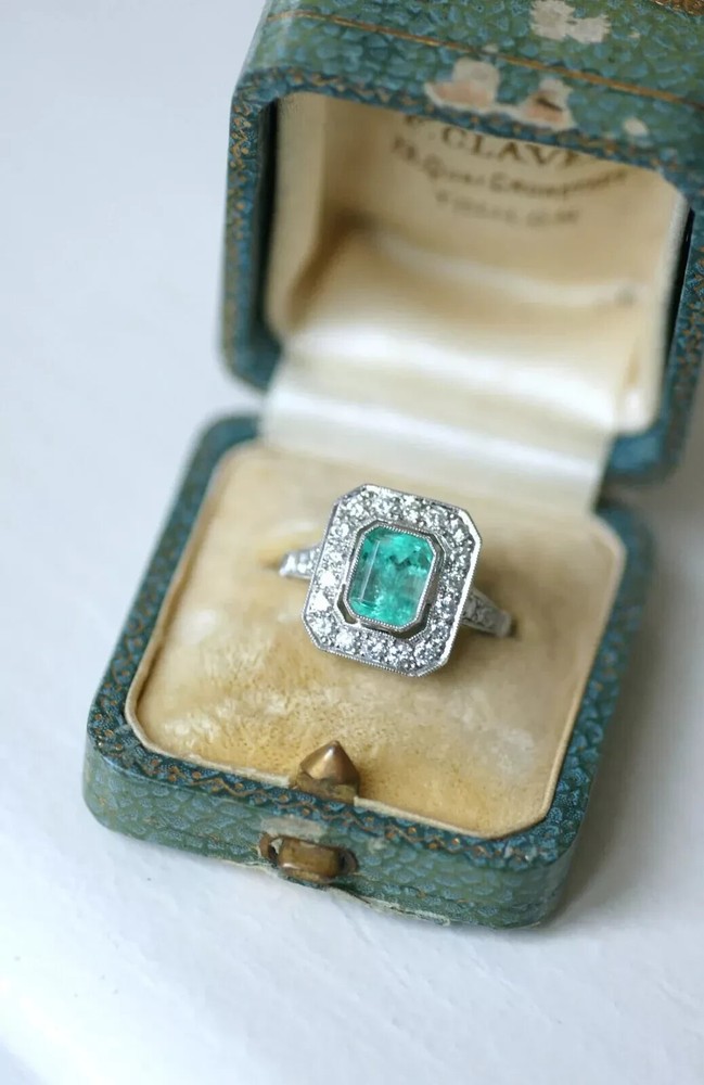 Art Deco Green Emerald Lab Created Diamond Halo 925 Silver Anniversary Gift Ring